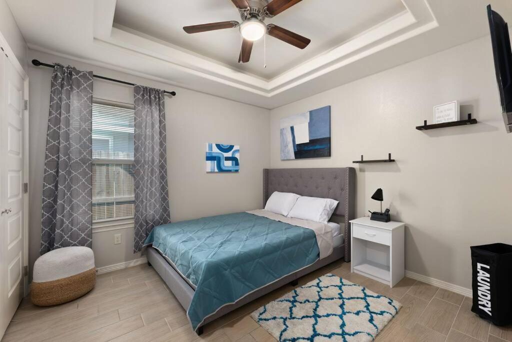 Cozy 3 Bed 2 Bath Apartment, Near Shopping Plazas, Expressway And Free Parking Edinburg Exterior foto